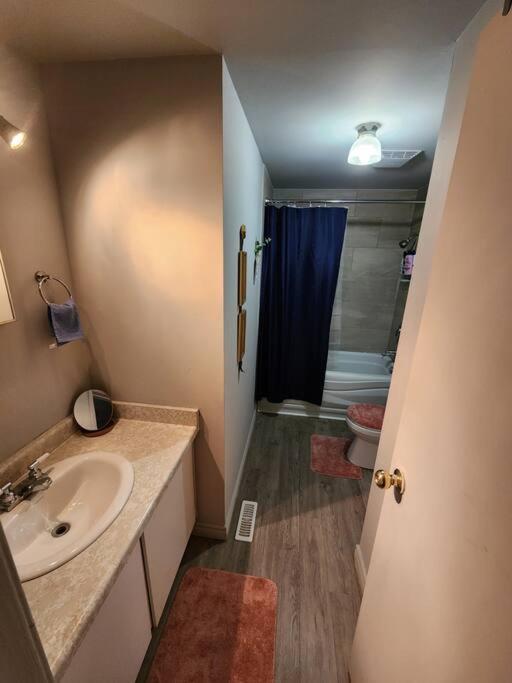 Entire 3 Bedroom House In Elliot Lake Екстериор снимка